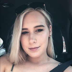 Meet your Posher, Taryn